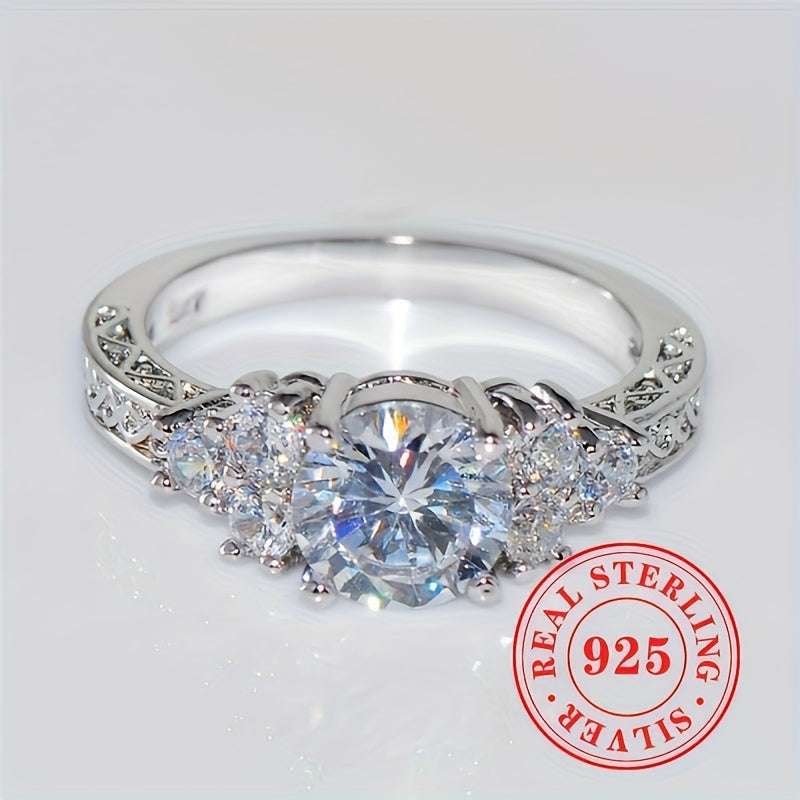 Luxury 925 Sterling Silver Halo Ring, Set with Sparkling Round Cubic Zirconia - The Perfect Engagement and Proposal Gift, April Birthstone, Suitable for Weddings and Parties