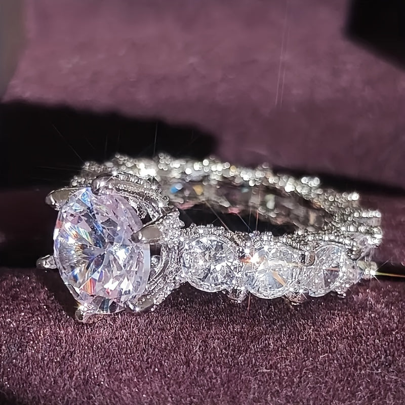Schicker weißer Zirkonia-Ring für Damen – modisches Band aus Metalllegierung, perfektes Schmuckgeschenk, Größen 5–11